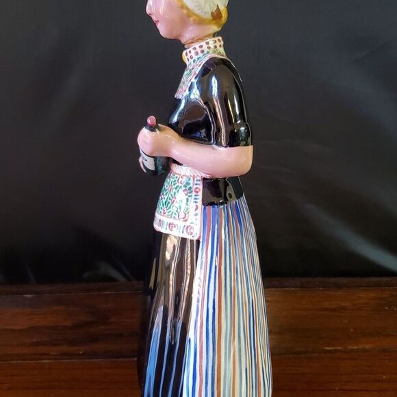 Vintage Holland Pottery Dutch Girl Decanter Bottle - Picture 7 of 14